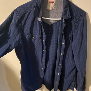 Levis vintage plaid shirt.